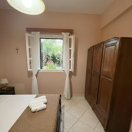 The Kefalonian House * Divarata